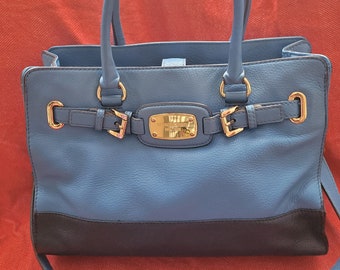 Rare Michael Kors Hamilton Two Tone Leather Navy Blue Crossbody Gold Plated Chain Double Shoulder Straps Bag Tote Magnetic Closure