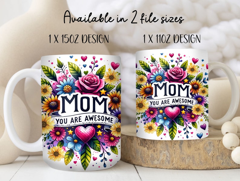 Pu&ograve; includere: Tazza in ceramica bianca con un design floreale colorato e il testo "MOM YOU ARE AWESOME".