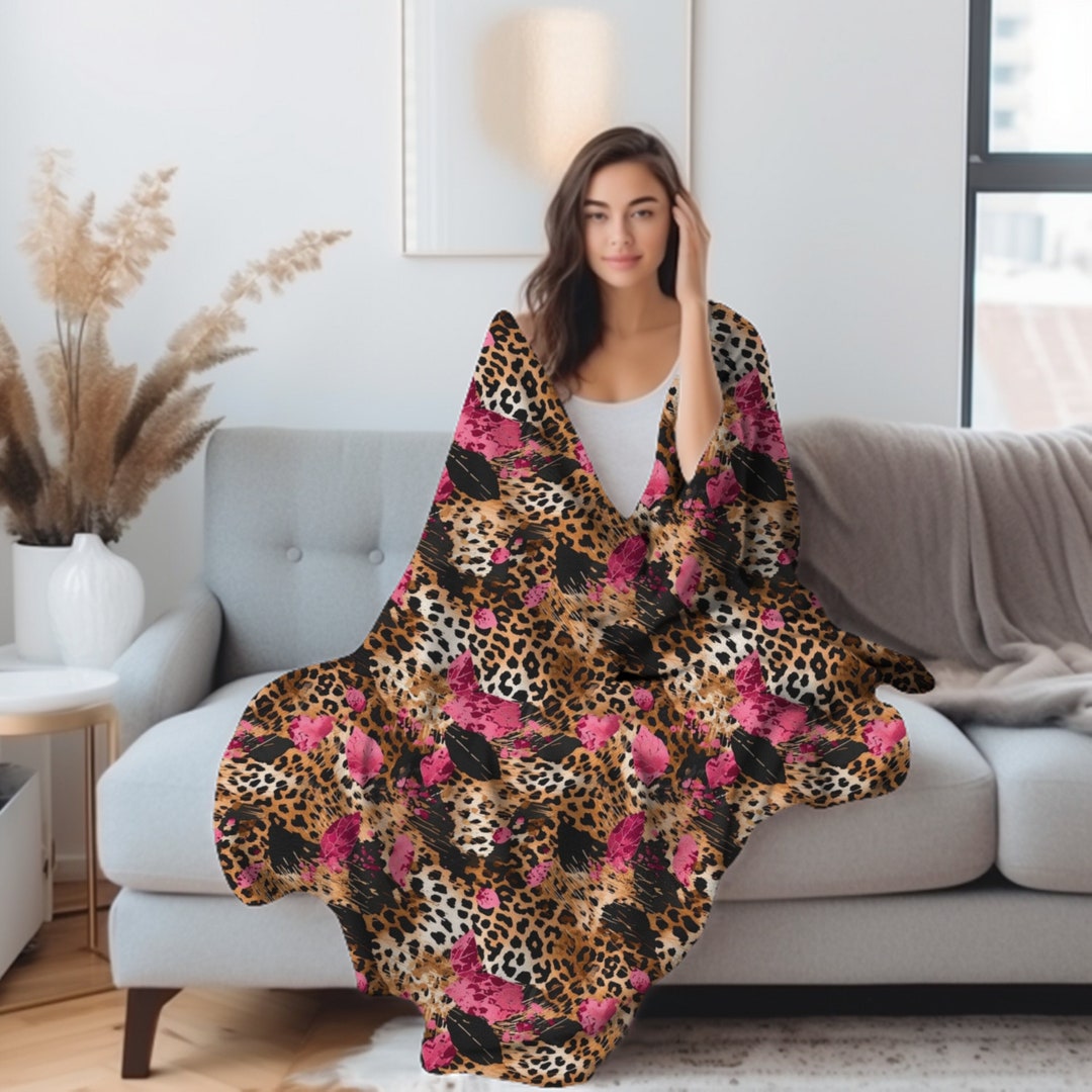 Pink Goat Sheep Pattern Print Hooded Blanket