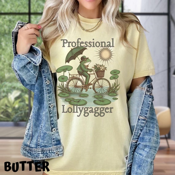 Professional Lollygagger, Born to Dilly Dally, Funny Vintage Frog Shirt Frog & Toad Comfort Colors Shirt Sarcastic Shirt Vintage Graphic Tee