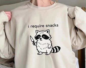 Jag behöver snacks tvättbjörn unisex tröja, rolig skräppanda-tröja