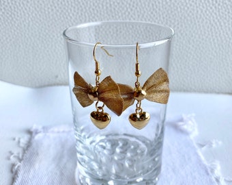 Little gold bow earrings