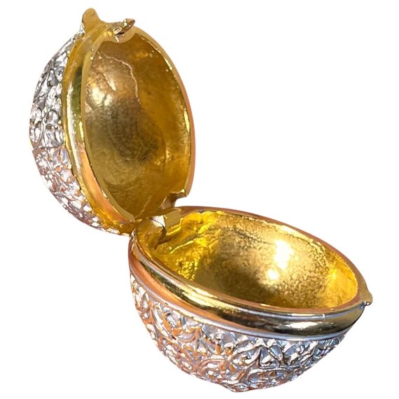Metropolitan Museum Fabergé Replica 24K Gold Plated Jewled Egg Minaudiere Vintage Pewter Jewelry Trinket Pill / Snuff Box Discontinued