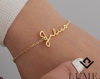 Bracelet personnalisé prénom en or 18 carats, bijoux personnalisé chaîne fine, pendentif minimaliste et délicat, cadeau nounou, cadeau femme