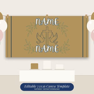 Puede incluir: Una pancarta rectangular de color tostado con una cruz central y dos palomas rodeadas de ilustraciones de hojas verdes. La palabra NAME aparece encima y debajo del gráfico central. La pancarta está flanqueada por globos dorados, blancos y rosas.