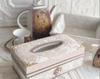Handmade Velvet Tissue Box: Lace Rhinestone Decor
