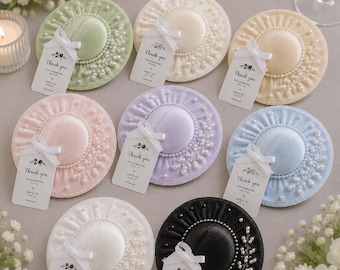 25 pcs Luxury Velvet Wedding Favor Hats, Fillable Bridal Guest Gifts, Pearl & Rhinestone Mini Hat Favors, Elegant Wedding Table Decor Set