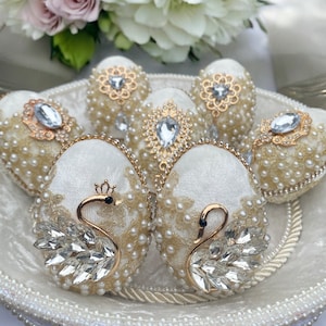 Handmade decorative velvet eggs “Swans in love” collection. Sofreh aghd eggs. Sofreh aghd. Easter egg. Egg ornament. Elegant pearl eggs.