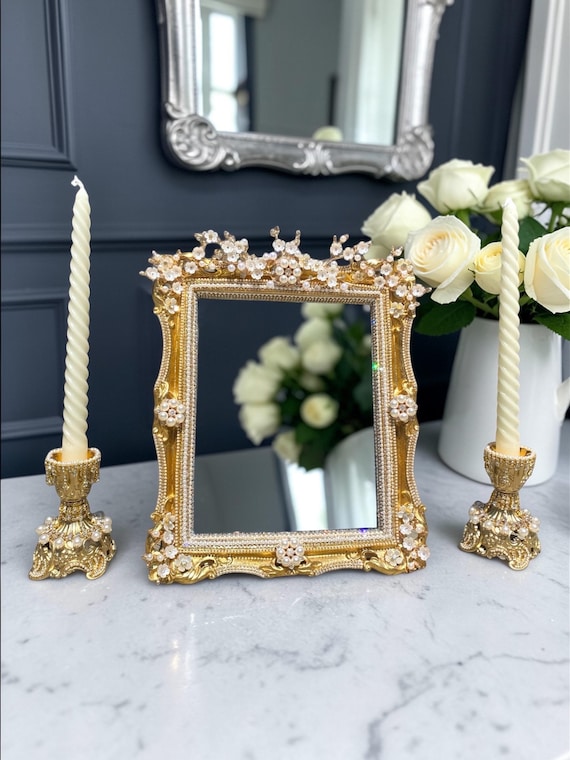 Handgemachter dekorierter Sofreh Aghd Spiegel und Kerzenhalter. Kosmetikspiegel. Sofreh agghd Gold Spiegel. Sofreh aghd silberfarbener Spiegel. Brautspiegel