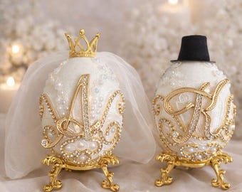 Personalized Luxury Sofreh Aghd Egg Set with Stand. Bride & Groom Initial Eggs. Custom Sofreh Decor. Handcrafted Engagement Centerpiece.