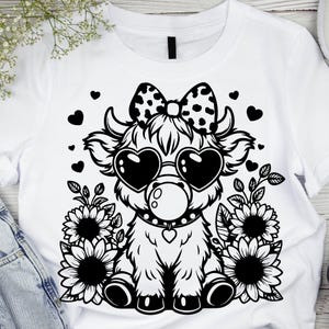 Vaca bonitinha das terras altas com chiclete, vaca svg, vaca das terras altas svg, pacote svg, arquivos svg, svg cricut, vaca fofa png, vaca com girassol, vaca de camisa