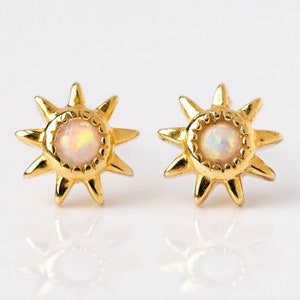 Gold Opal Star Post Earrings,Opal Starbursts earring , Star Stud Earrings, Opal Crystal Stars, Gold Stud, Celestial Earrings, Opal Gold Star