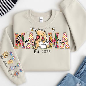 Camiseta personalizada Mama Bear png, Mama Est com nome de criança na manga Png, Mãe personalizada Png, Presente personalizado para o dia das mães, Dia das mães Png