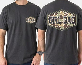 Fille papa camouflage Png, papa des filles Png, camouflage fête des pères Png, cadeau papa de sa fille, chemise papa militaire vintage Png, papa chasse Png