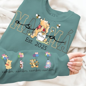 Camiseta personalizada Mama Bear PNG, Mama Est com nome da criança na manga PNG, Mamá Osa personalizada PNG, Dia das Mães Espanhol PNG, Mama Espanhola PNG