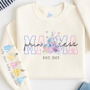 Benutzerdefinierte Mama Prinzessin Shirt png, Mama Est mit Kindername auf der Hülse Png, personalisierte Mama Png, Muttertag Png, Mama Png, kundenspezifisches Muttertagsgeschenk