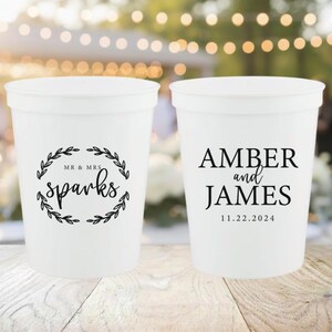 Wedding Party Cups, Customizable Plastic Stadium Cups, Personalized Wedding Drinkware, Custom Wedding Cup Favors, Wedding Stadium Cup Favors