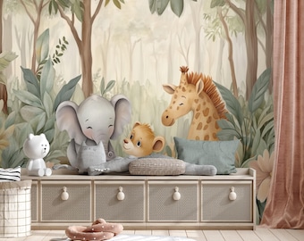 Carta da parati con animali della savana, elefantino, leone e giraffa per la cameretta dei bambini.