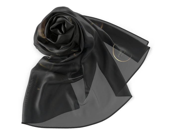 Elara's Scarf