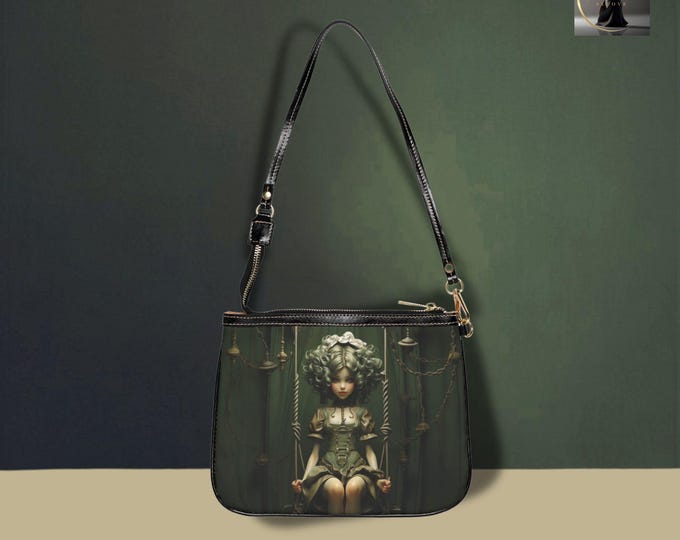 Laurel's Petite Shoulder Bag