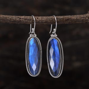 Rainbow Labradorite Earrings, 925 Sterling Silver Labradorite Earrings, November Birthstone Women&#39;s Earring, labradorite jewelry