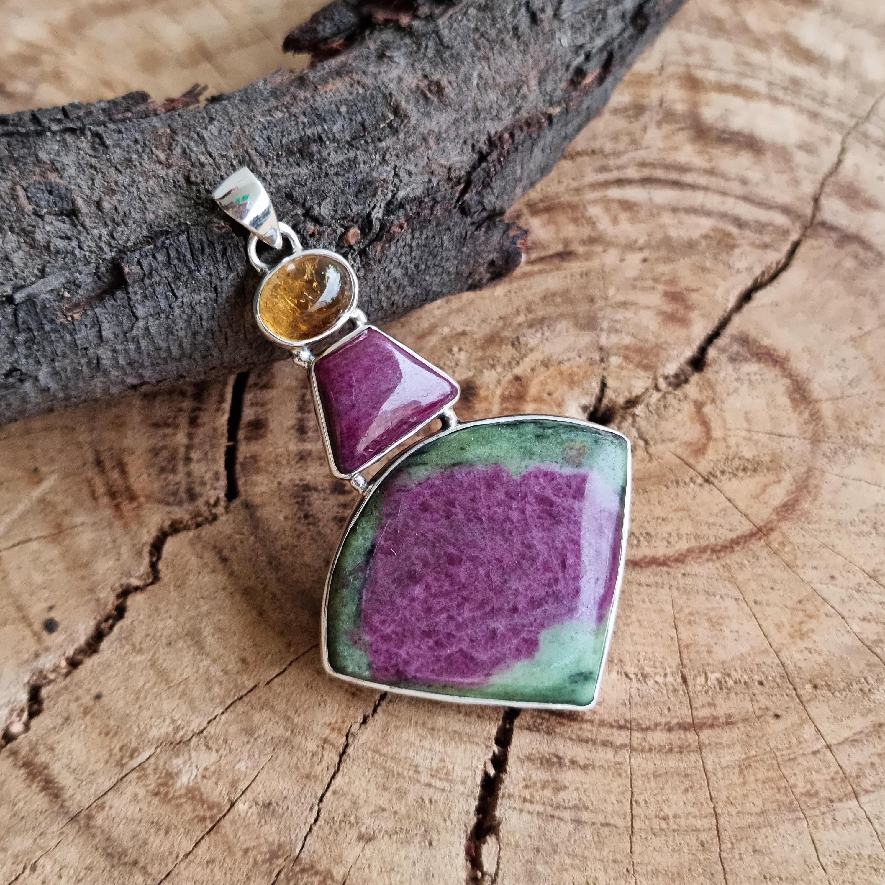 pthc Parker Thatch Canvas Leather Trim Clutches - Neutrals Clutches, Handbags -  WPTHC20074 | The RealReal