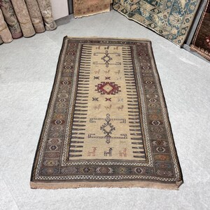 3x6 kilim, Vintage kilim rug, Oushak rug, Bohemian rug, Historical kilim, Handmade kilim, Older kilim, Turkish kilim rug, 3.3 x 5.9 ft.