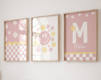 Lot de 3 impressions marguerites damier personnalisées, art rétro filles smiley rose et jaune, prénom pour chambre d'enfant, prénom personnalisé mur de la galerie d'art