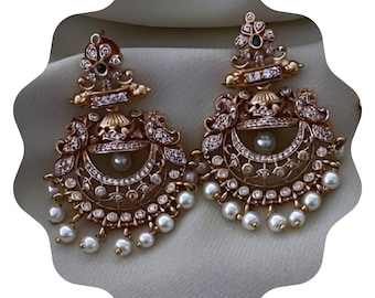 Orecchini Jhumka con perle placcate in oro / Gioielli indiani con pietre Kemp Jhumki / Orecchini AD Chandbali per donna / Set di orecchini lunghi tradizionali
