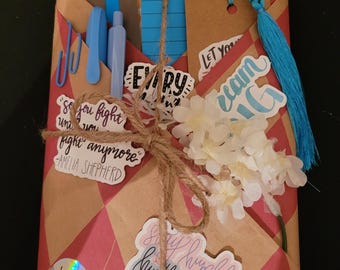 Blind Date with a Book! Pick a genre, color & get a mystery book + surprise stationery!