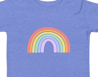 Regalo de arcoíris para bebé, camiseta de arcoíris para niño pequeño, regalo para niño pequeño, arcoíris, camiseta de arcoíris dibujada a mano, ropa de arcoíris para bebé, caja de regalo para bebé
