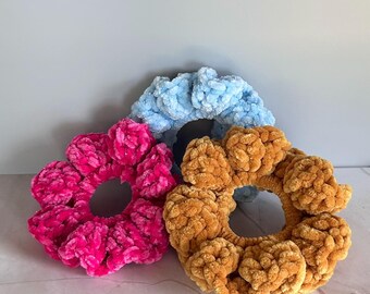 Crochet Scrunchie/Hair Tie