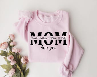 Custom Mom Shirt: Personalized Mama T-shirt with Children's Names
