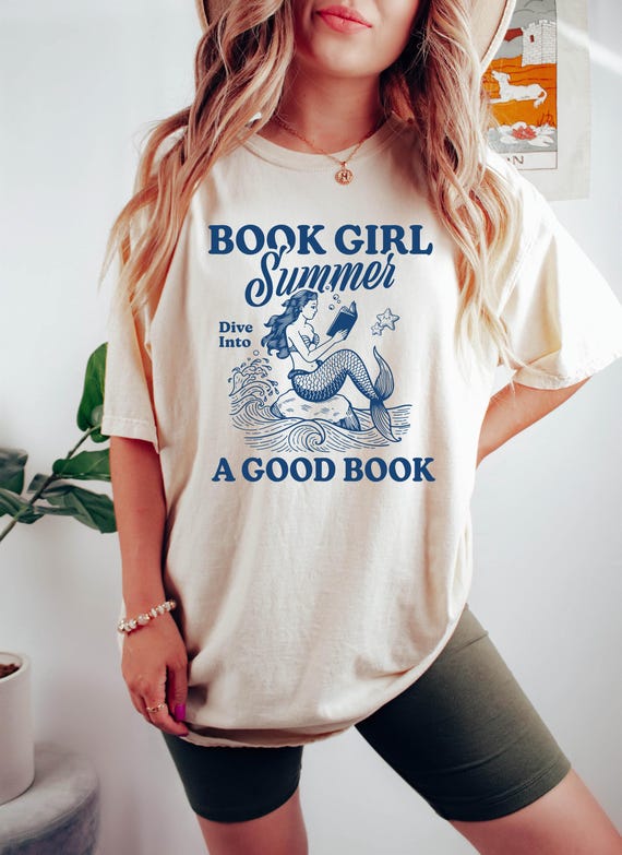 Book Girl Summer Shirt: Bookish Reader Gift