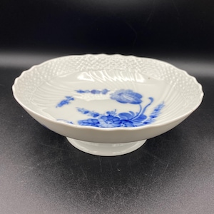 Royal Copenhagen Blue Flowers Bowl 10/1532; Low Footed Cake Bowl; Compote; Denmark