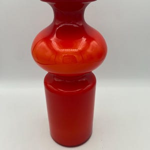 Holmegaard Carnaby Orange-Red Cased Glass Vase - Designed by Per Lütken - Mid Century Modern Danish Art Glass - 9&quot; Tall