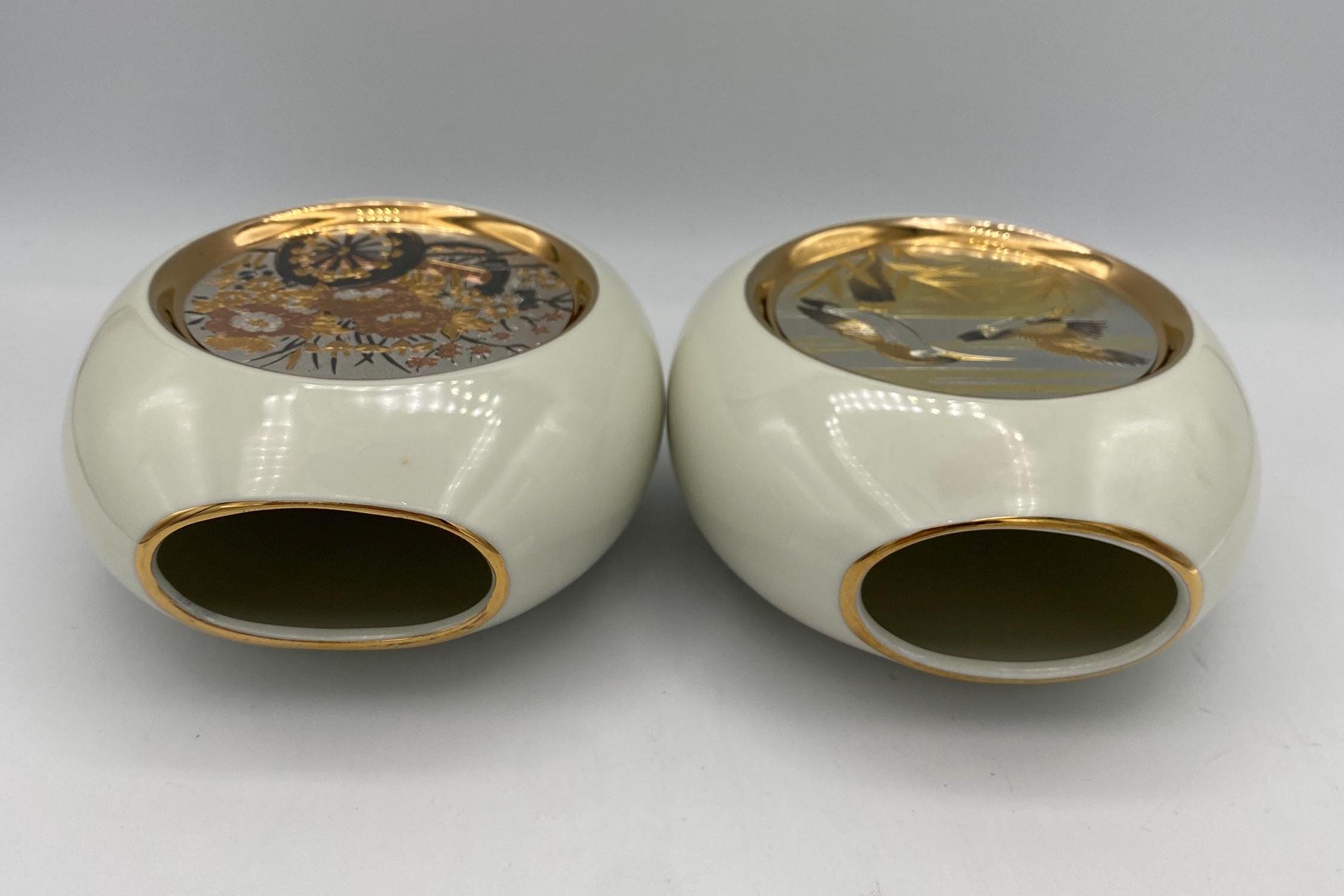 The Art of Chokin Vases With 24k Gold Edging; Floral Design