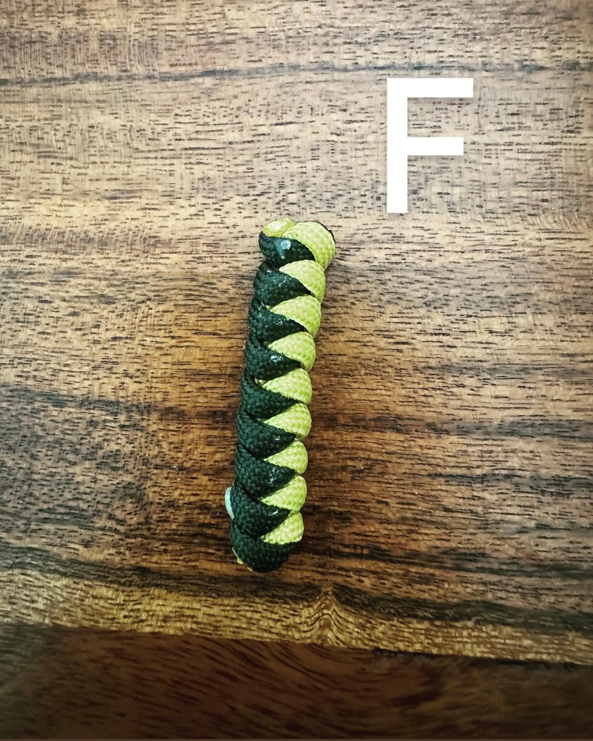 Firefighter SCBA Mask Quickrelease Clip multicolored Paracord Knot