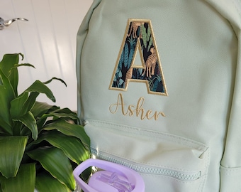 Kleinkind-Rucksack mit Namen, bestickte Initiale und Name, Kindergarten-Rucksack für den Schulanfang, Safari-Dschungel-Blumen-Rucksack, Kleinkind-Mädchen-Tasche