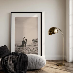 Arte murale vintage da cowboy - Fotografia di un cavaliere a cavallo western / Stampa rustica del deserto del sud-ovest / Decorazione artistica della natura per la casa o l'ufficio