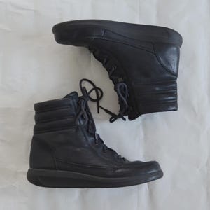 Black ankle boots womens Ecco leather boots Size EU 40 Vintage 90s lace up