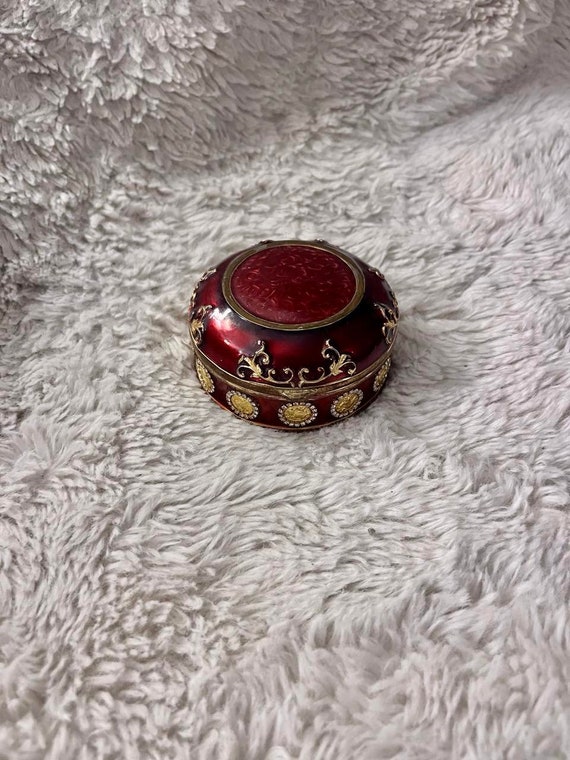 Vintage Authentic Vivian Alexander zodiac enamel box … Gem