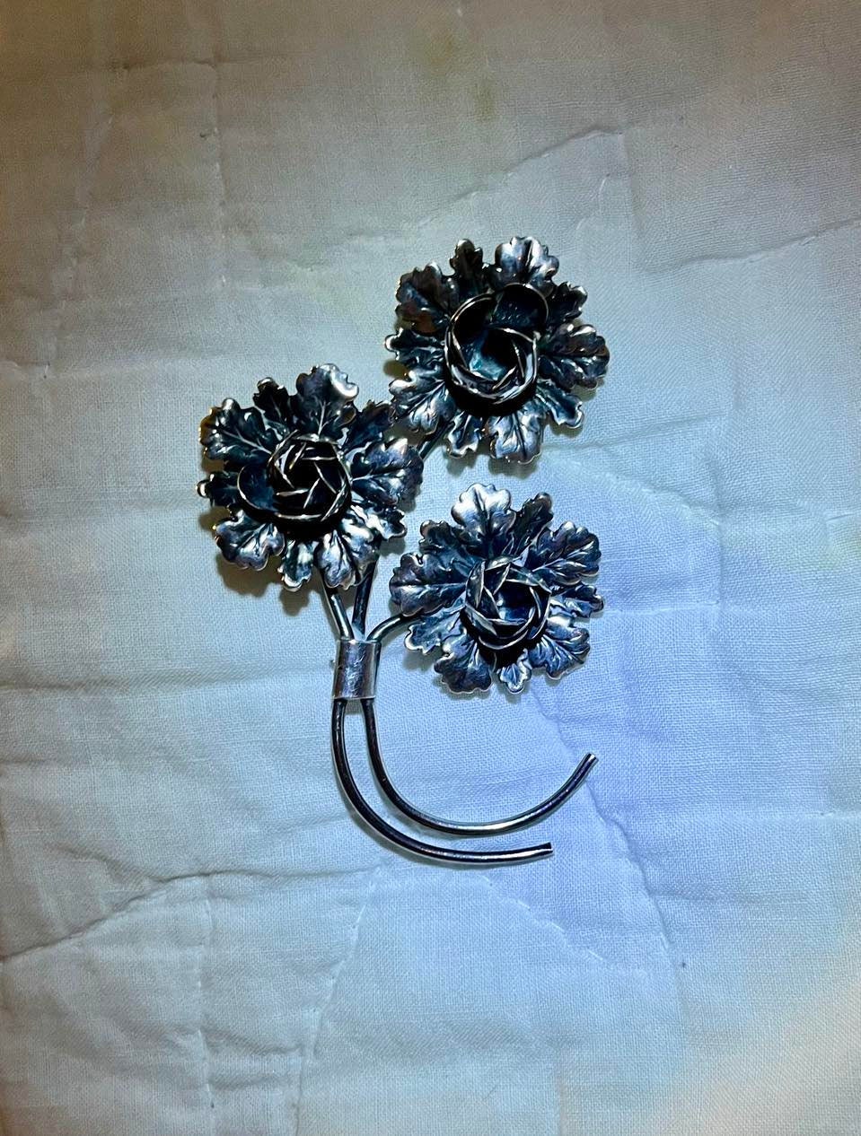 Vintage Sterling Silver Cabbage Roses Brooch, Hector Aguilar  1940s CORO-CRAFT Sterling Silver Brooch Pin Cabbage Roses Bouquet Pegasus Mark main image 0