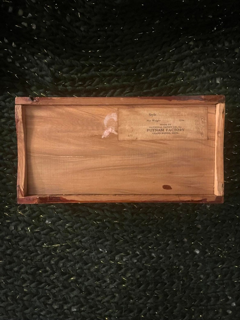 Vintage Cedar Candy Box Made by National Candy Company Putnam Factory