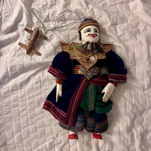 Vingtae BURMESE STRING MARIONETTE rare mid-century ornate handcrafted string marionette golden beaded Kalaga outfit Rare Yoke Thé Myanmar