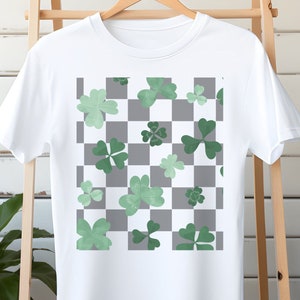 St Patrick&#39;s Day Shirt, Four Leaf Clover, Lucky Shirt, Shamrock Shirt, Clover T-Shirt, Unisex Short Sleeve Tee