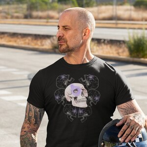Bomb in My Head (Screaming Skulls), black tee, goth, alternative, unisex