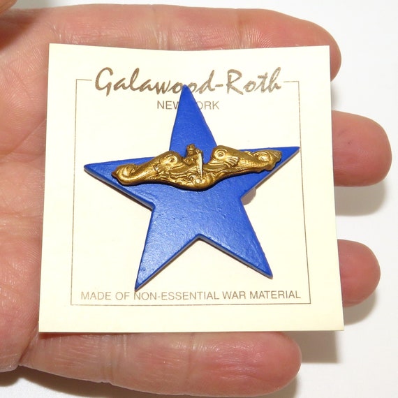 WWII Submarine Sweetheart Pin on Original Card - … - image 1