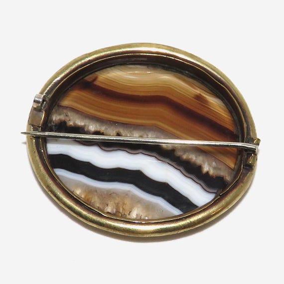 Dramatic Translucent Victorian Banded Agate Pin - image 4