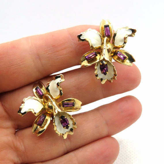 Very 3-D White and Purple Orchid Pin and Screw Ea… - image 3